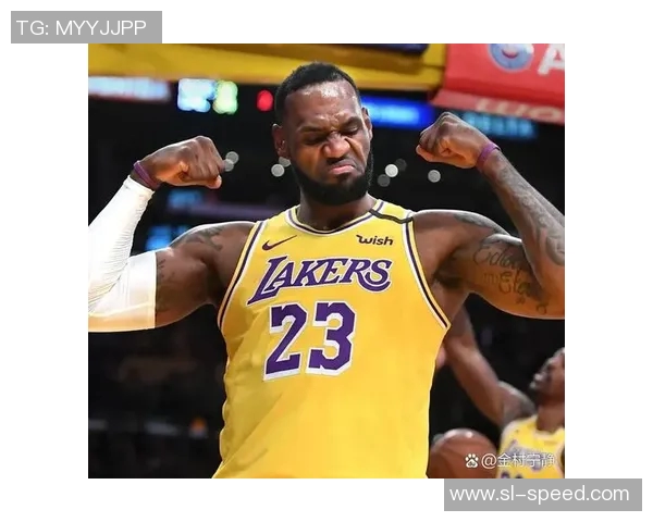 詹姆斯精准助攻助力文森特底角三分稳稳命中展现团队默契 詹姆斯精准助攻助力文森特底角三分稳稳命中展现团队默契