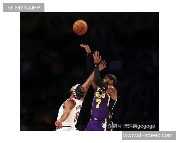 顶级联盟双枪?太阳三巨头拆分后,杰伦格林和布克堪称完美搭档 顶级联盟双枪?太阳三巨头拆分后,杰伦格林和布克堪称完美搭档