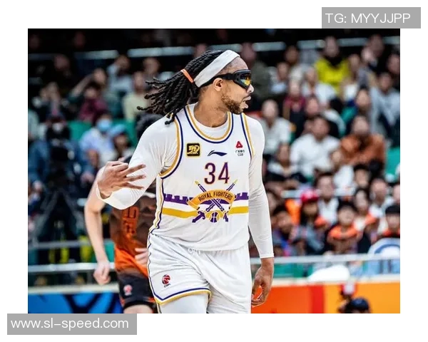 广东球迷疯传“三公主透露萨林杰将缺席广东男篮对战青岛男篮的比赛” 广东球迷疯传“三公主透露萨林杰将缺席广东男篮对战青岛男篮的比赛”