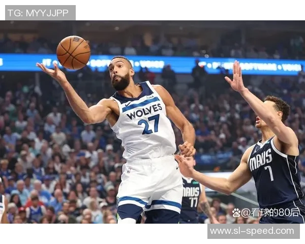 新浪NBA热点小时报丨2025年12月31日13时_今日实时NBA热点速递