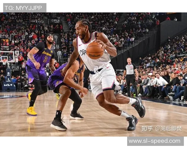 连续22场20+平纪录！小卡33分4助4断，哈登22+5+8，快船13场11胜