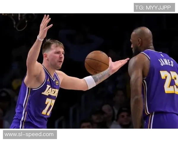 湖人两大败因出炉！雷迪克还嘴硬，里夫斯赛后摊牌，东契奇该看清现实